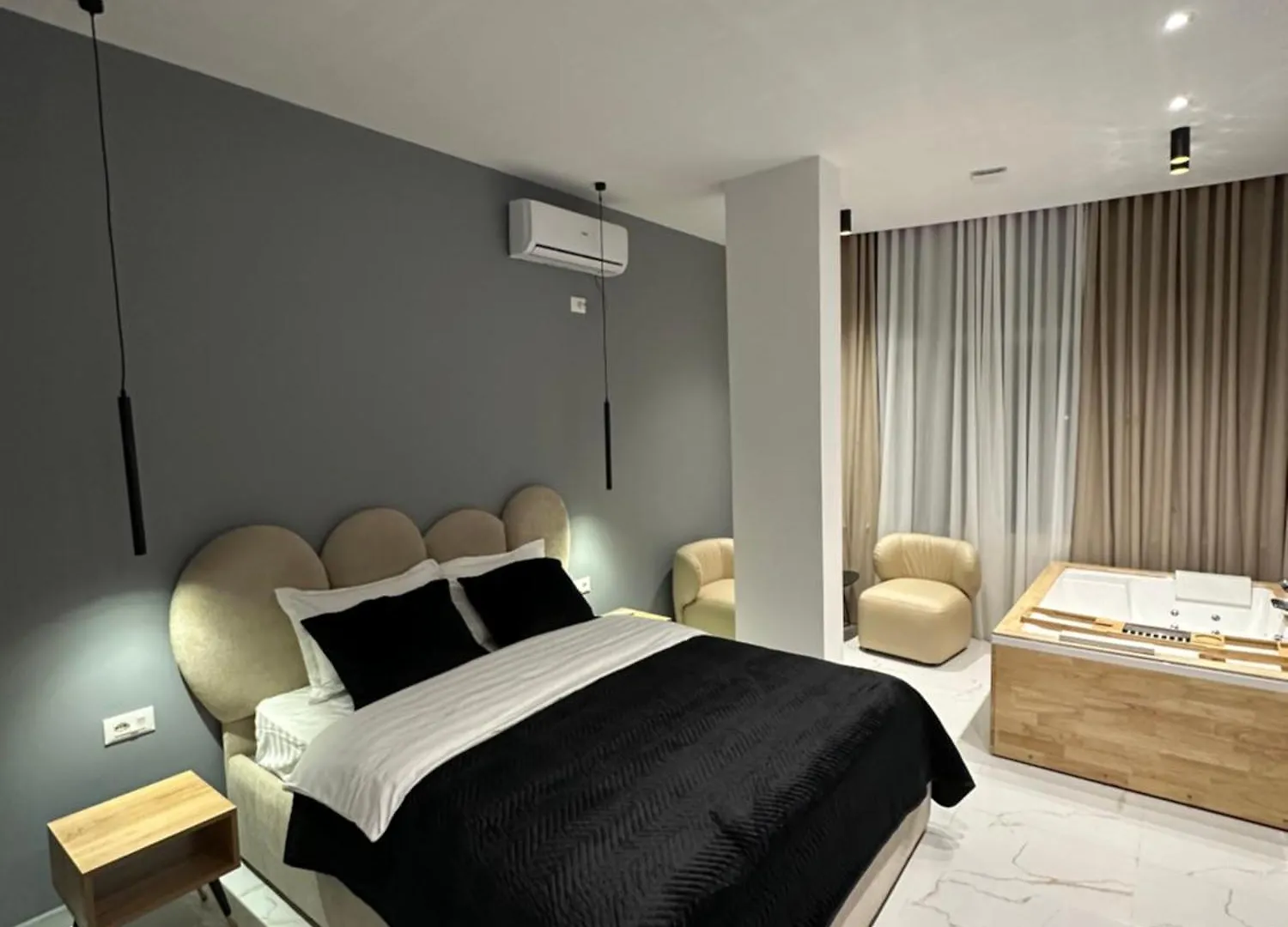 Luxury Hotel By Gjyshi Qerek
